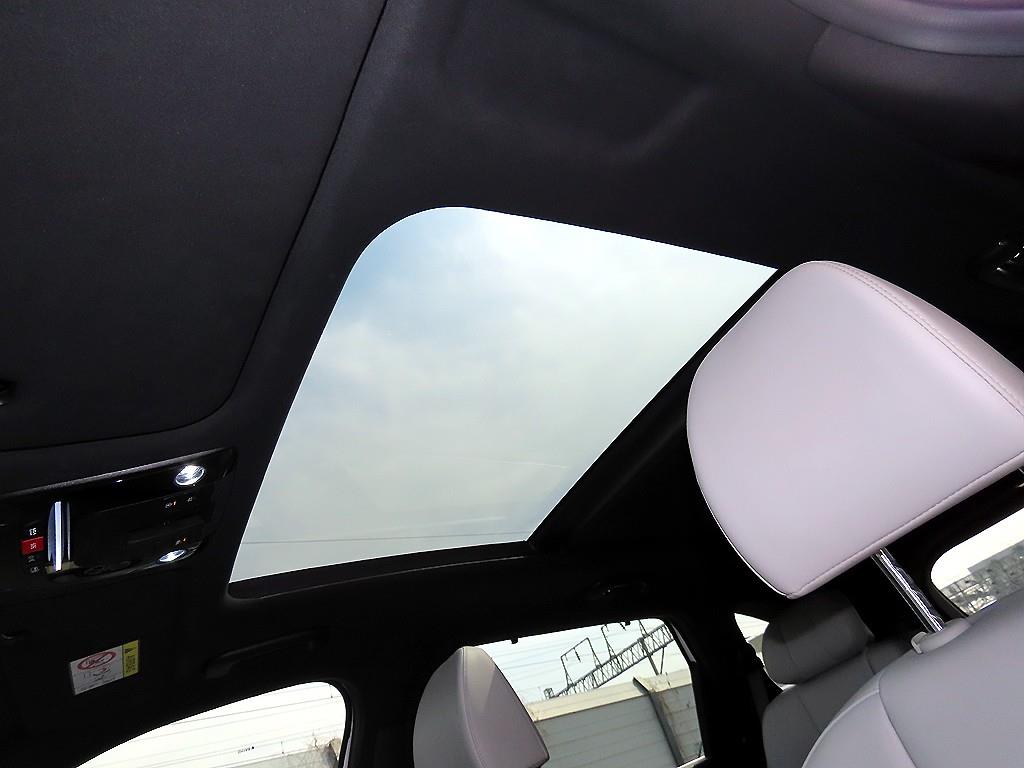 KIA Sorento 2024 Blanco - Importación desde Corea - HF Imports Iquique - Foto 14