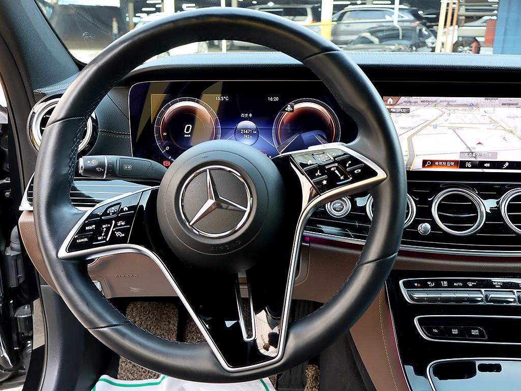 Mercedes Benz E class 2021 Negro - Importación desde Corea - HF Imports Iquique - Foto 8