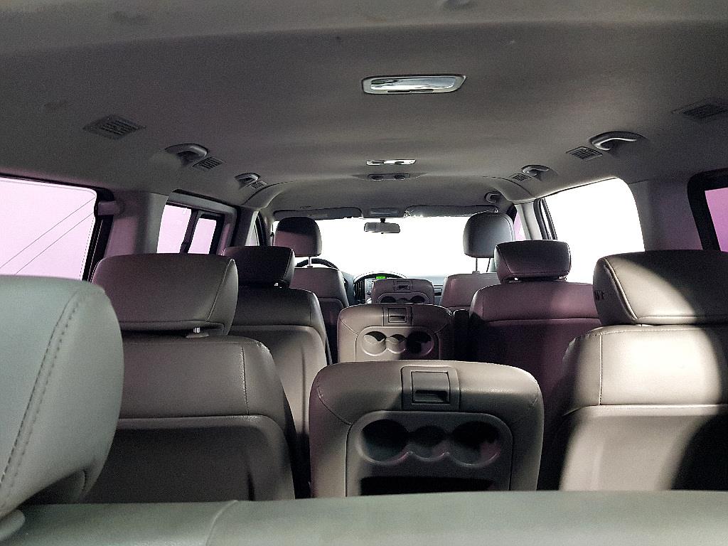HYUNDAI Starex 2015 Plateado - Importación desde Corea - HF Imports Iquique - Foto 18