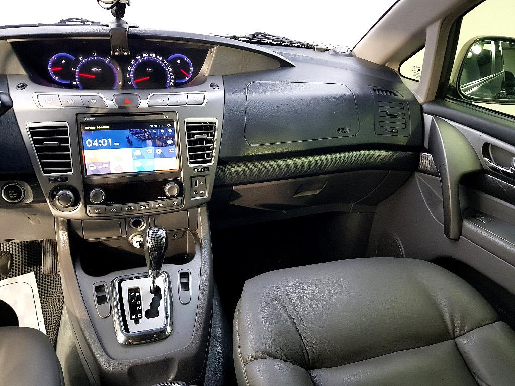 Ssangyong Korando - Vista 10