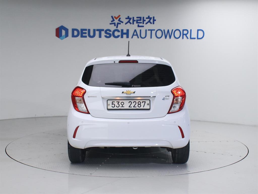 Chevrolet Spark - Vista 4