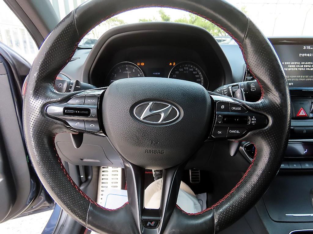 HYUNDAI i30 - Vista 8