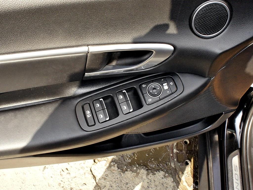 HYUNDAI Sonata 2020 Negro - Importación desde Corea - HF Imports Iquique - Foto 13