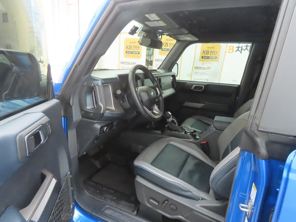 Ford Bronco - Vista 5