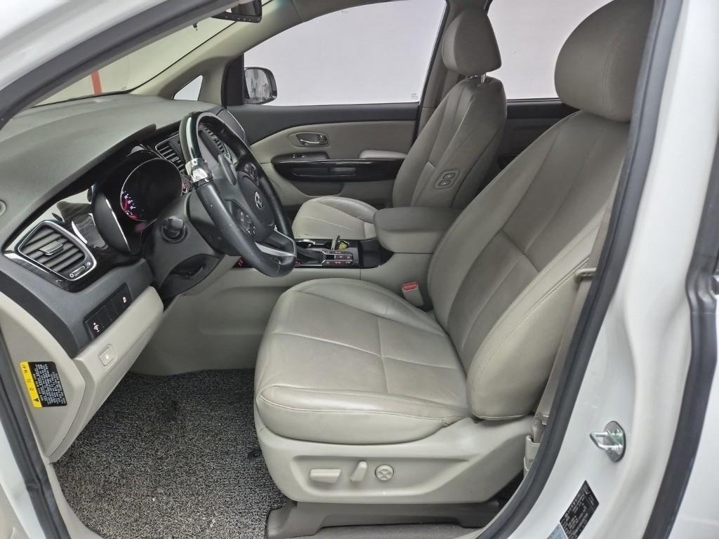 KIA Carnival 2019 Blanco - Importación desde Corea - HF Imports Iquique - Foto 16