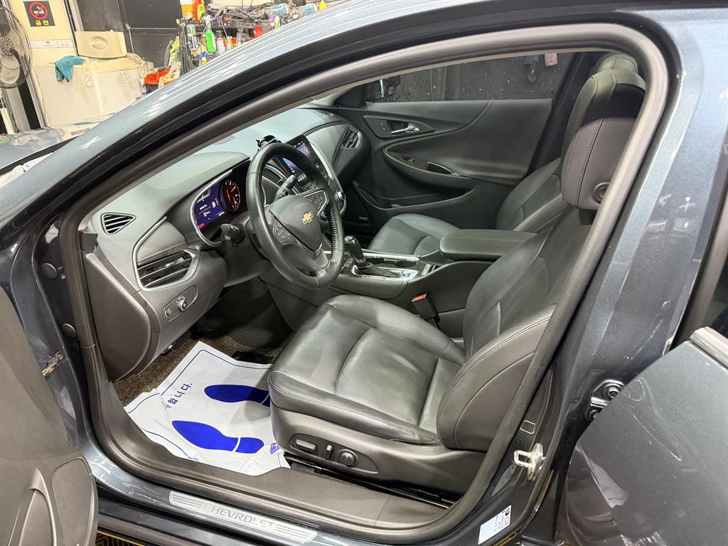 Chevrolet Malibu - Vista 6