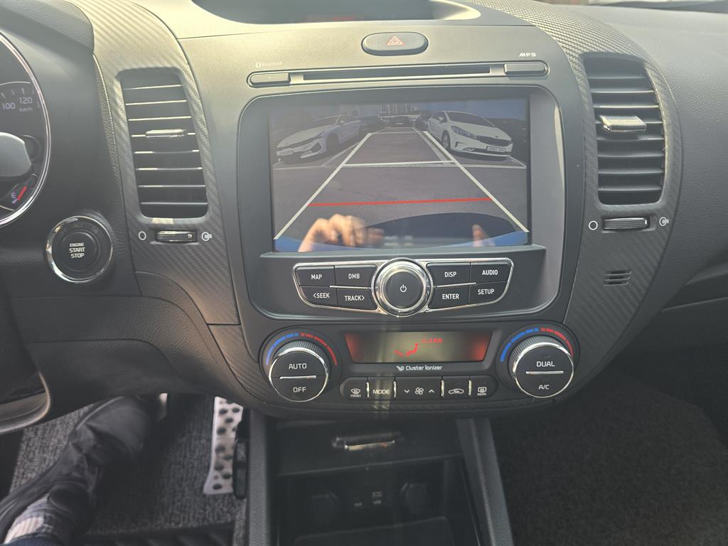 KIA K3 2015 Blanco - Importación desde Corea - HF Imports Iquique - Foto 19