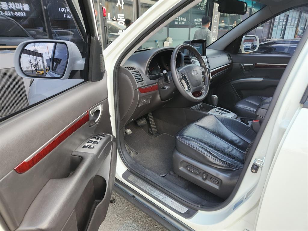 HYUNDAI Santa Fe - Vista 7