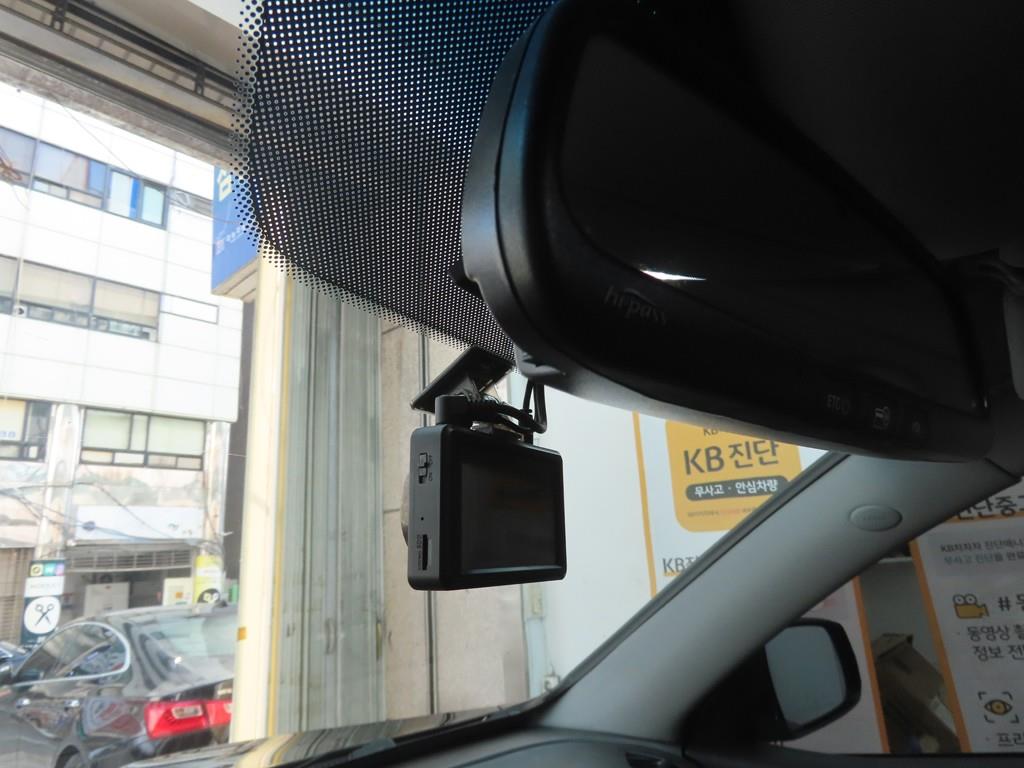 KIA Sorento - Vista 11