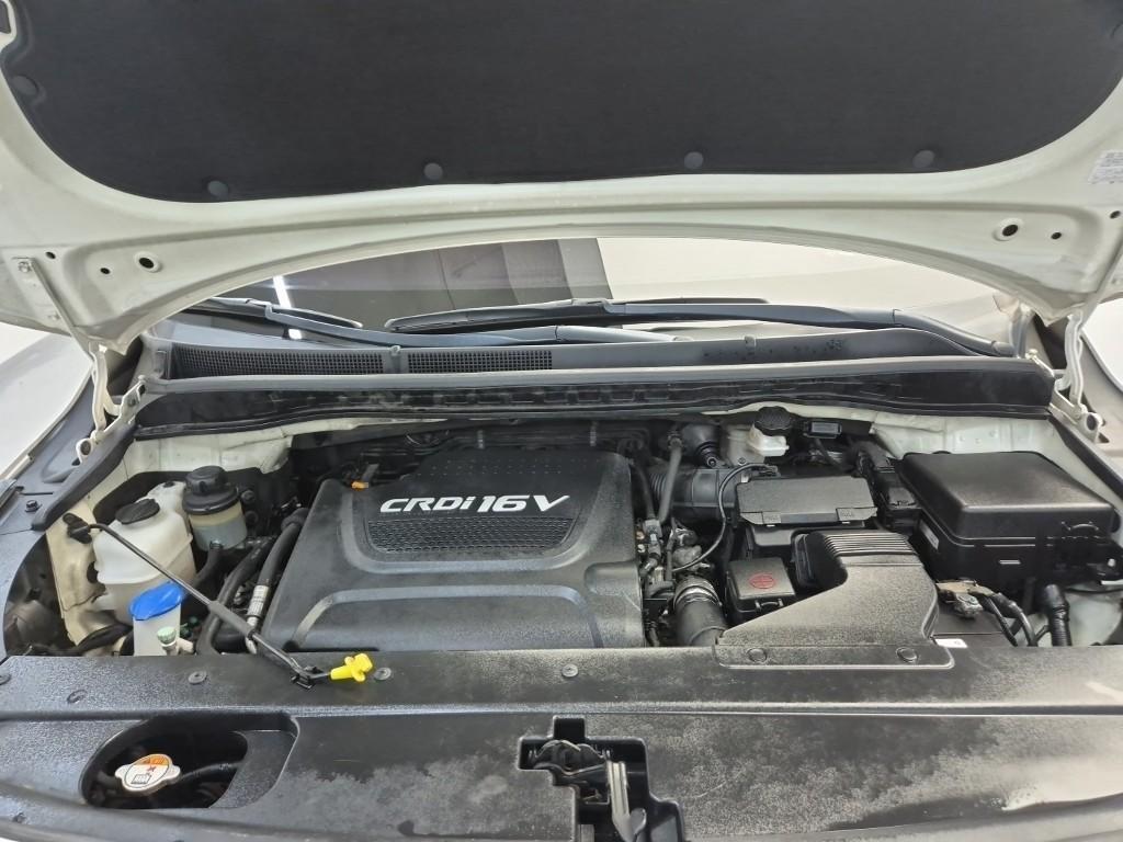 KIA Carnival - Vista 5