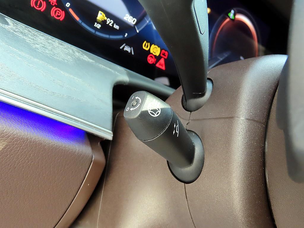 Mercedes Benz CLS Class - Vista 12