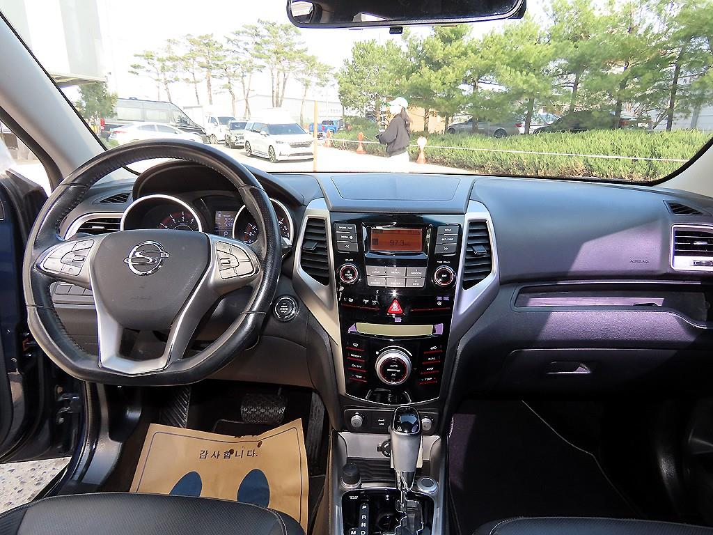 Ssangyong Tivoli - Vista 7