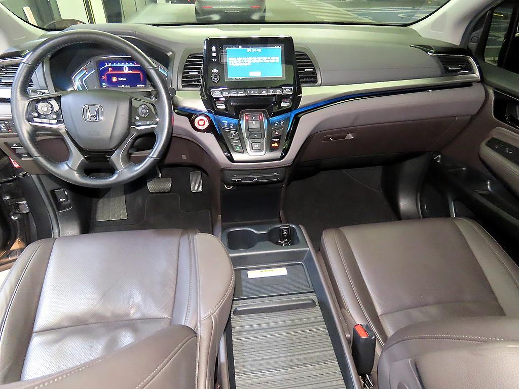 Honda Odyssey - Vista 10