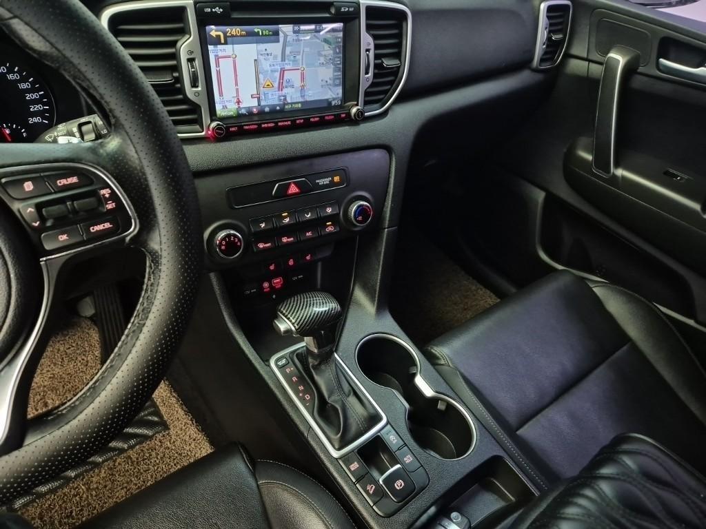 KIA Sportage - Vista 10