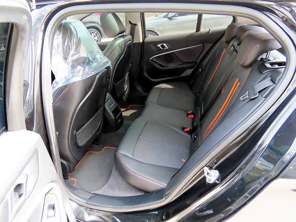 BMW 1 series - Vista 6