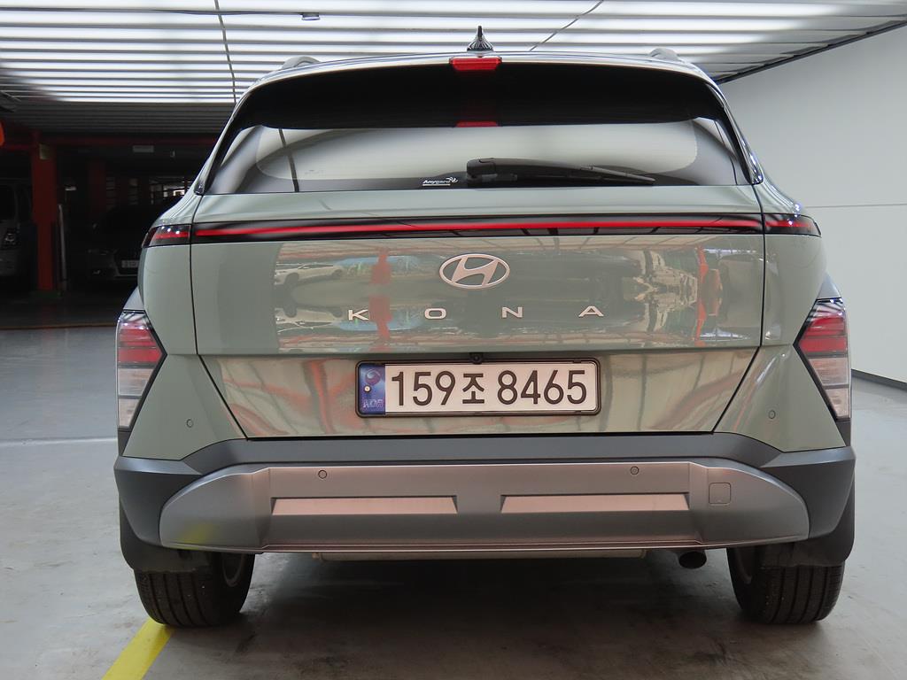 HYUNDAI Kona - Vista 3