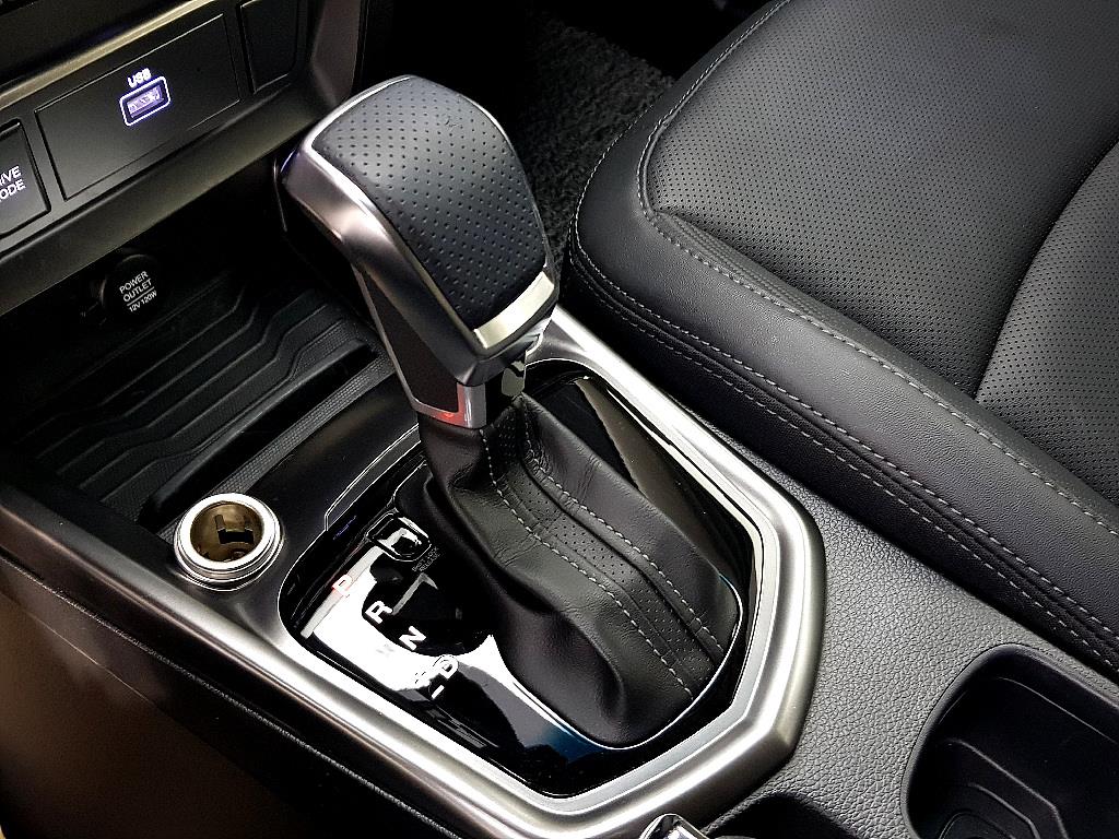 Ssangyong Tivoli - Vista 12