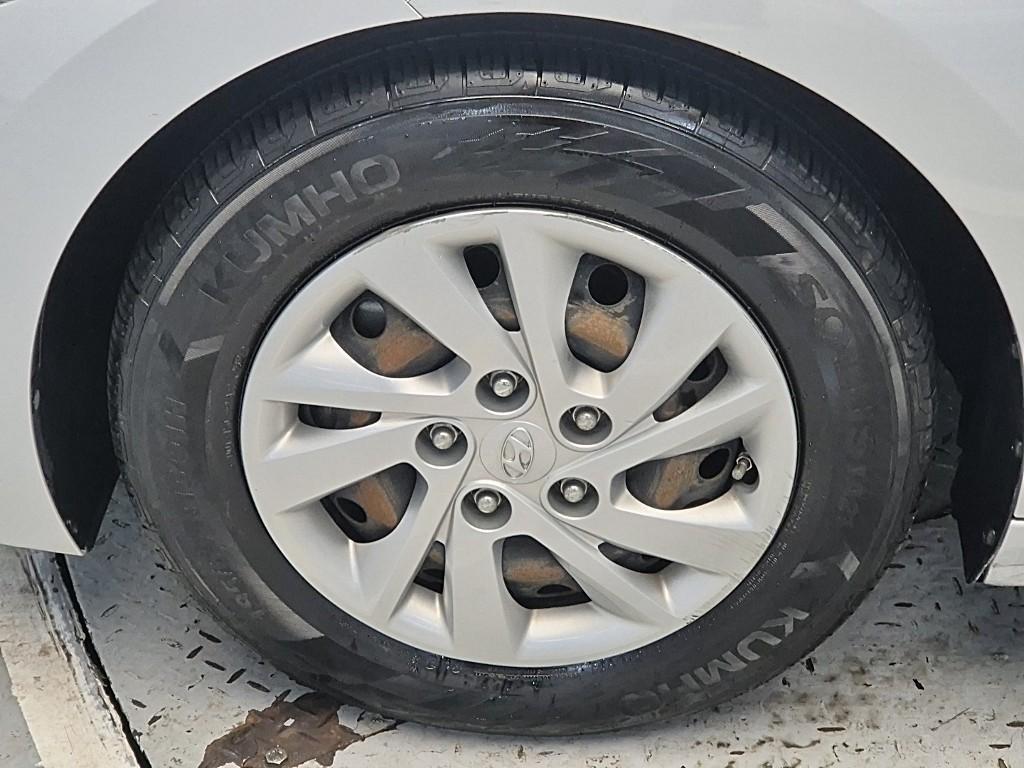 HYUNDAI Avante 2016 Gris - Importación desde Corea - HF Imports Iquique - Foto 18