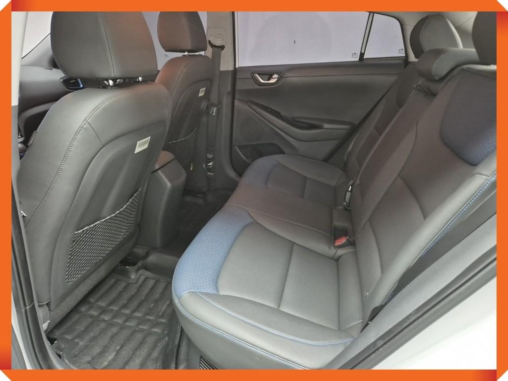 HYUNDAI Ioniq - Vista 10