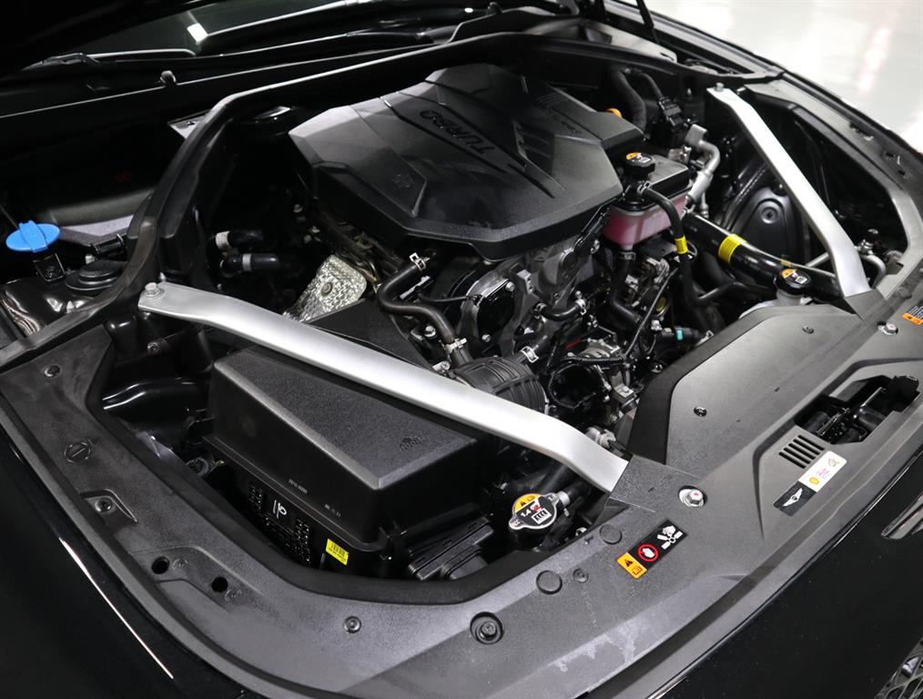 Genesis G70 - Vista 6