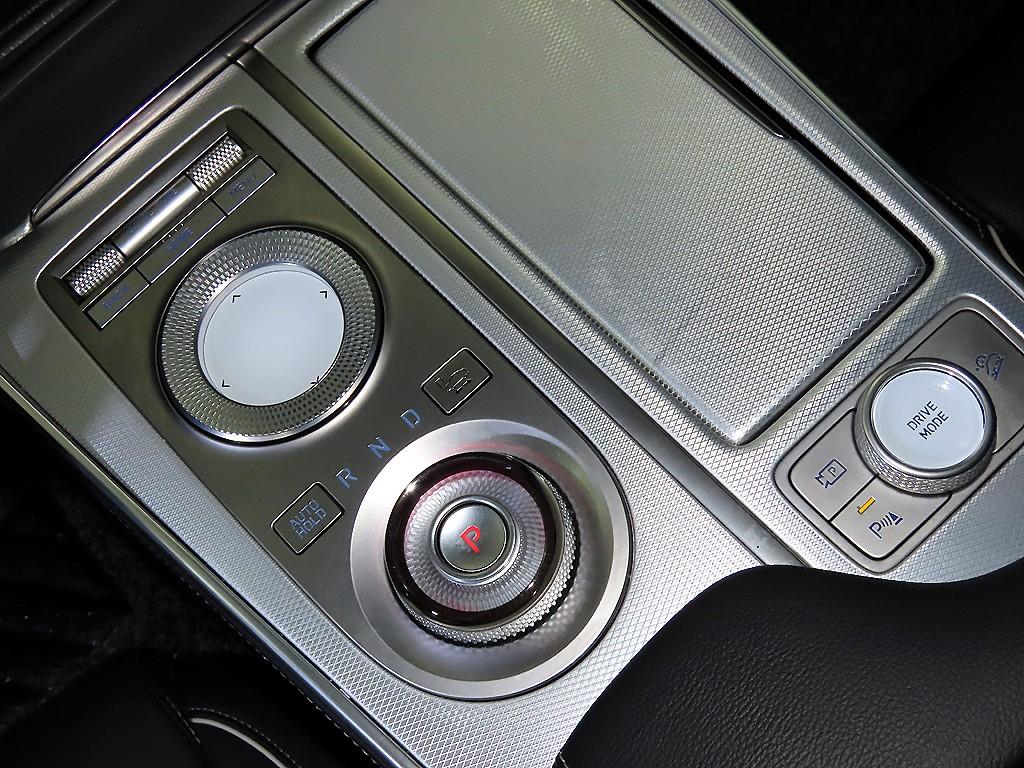 Genesis GV80 2020 Blanco - Importación desde Corea - HF Imports Iquique - Foto 15