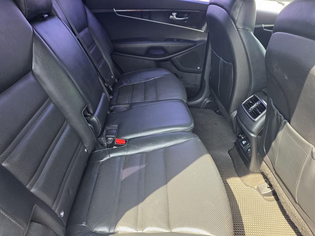 KIA Sorento 2016 Gris - Importación desde Corea - HF Imports Iquique - Foto 18