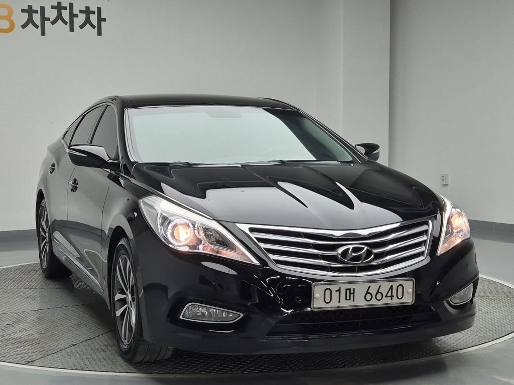 HYUNDAI Grandeur - Vista 4