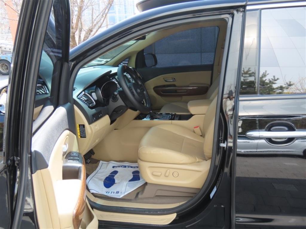 KIA Carnival 2015 - Importación desde Corea - HF Imports Iquique - Foto 13