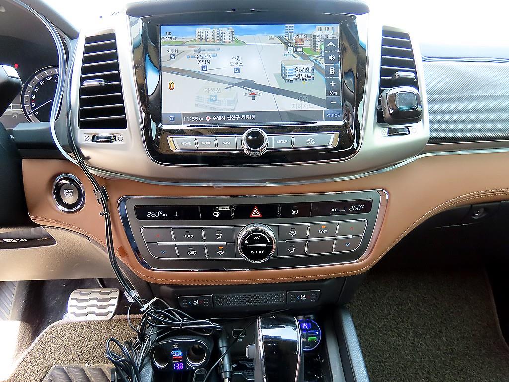Ssangyong Rexton 2019 Blanco - Importación desde Corea - HF Imports Iquique - Foto 13