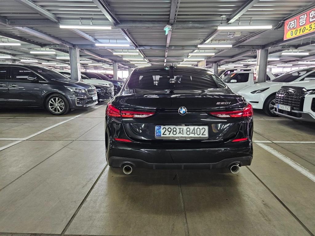 BMW 2 series - Vista 5