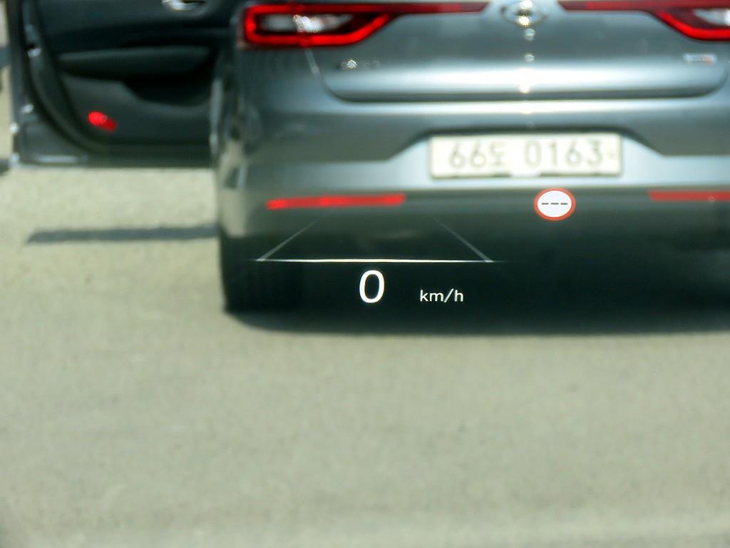 HYUNDAI Ioniq 6 - Vista 10