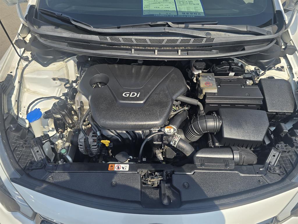 KIA K3 2015 Blanco - Importación desde Corea - HF Imports Iquique - Foto 20