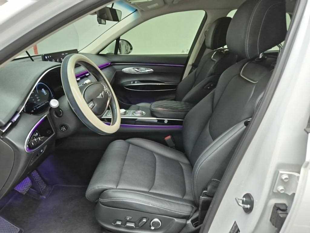 Genesis GV70 - Vista 11