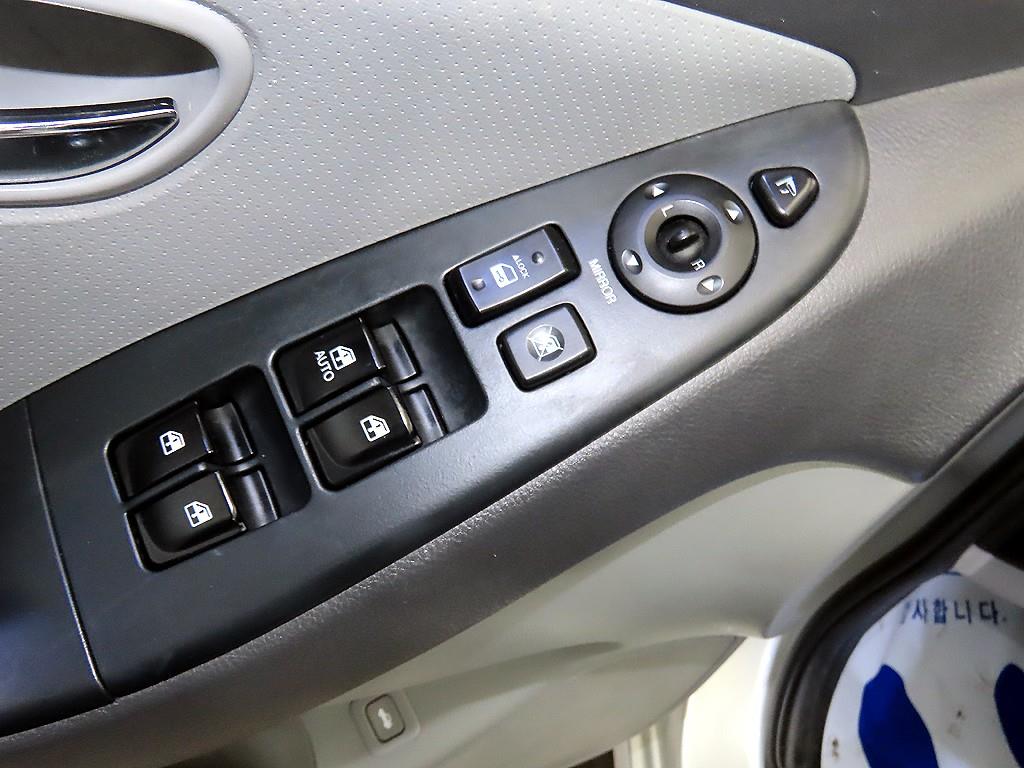 HYUNDAI Avante 2010 Gris - Importación desde Corea - HF Imports Iquique - Foto 13