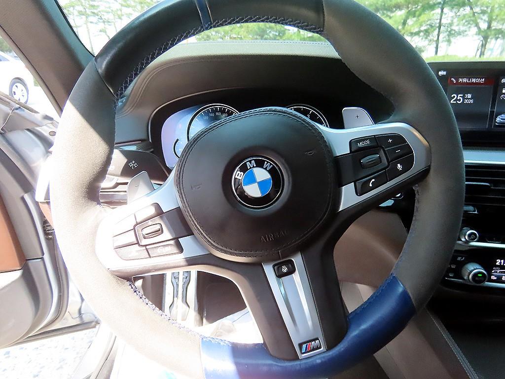 BMW 5 Series - Vista 8