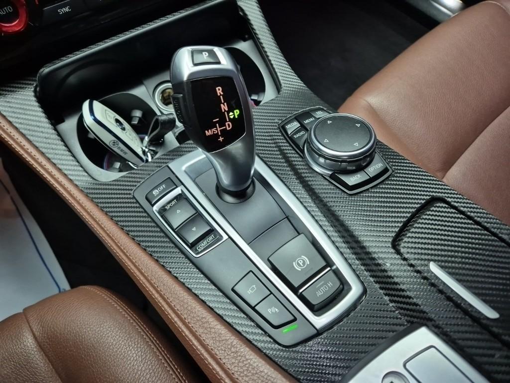 BMW 5 Series 2016 Negro - Importación desde Corea - HF Imports Iquique - Foto 14