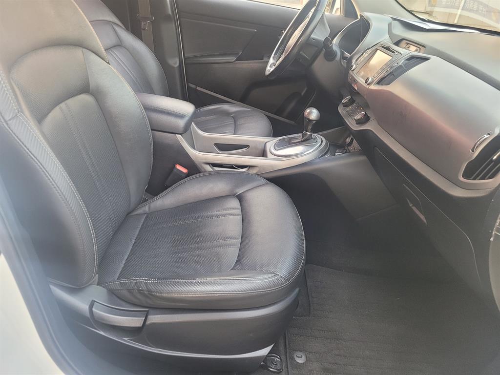 KIA Sportage 2016 Blanco - Importación desde Corea - HF Imports Iquique - Foto 15