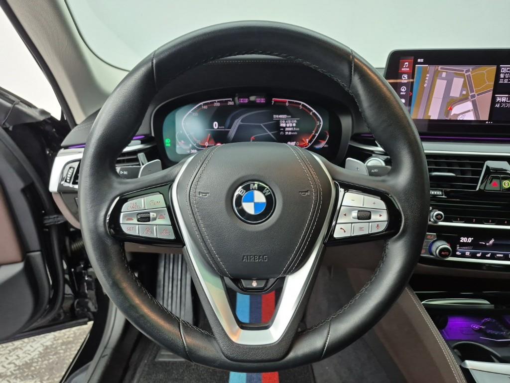 BMW 5 Series - Vista 9