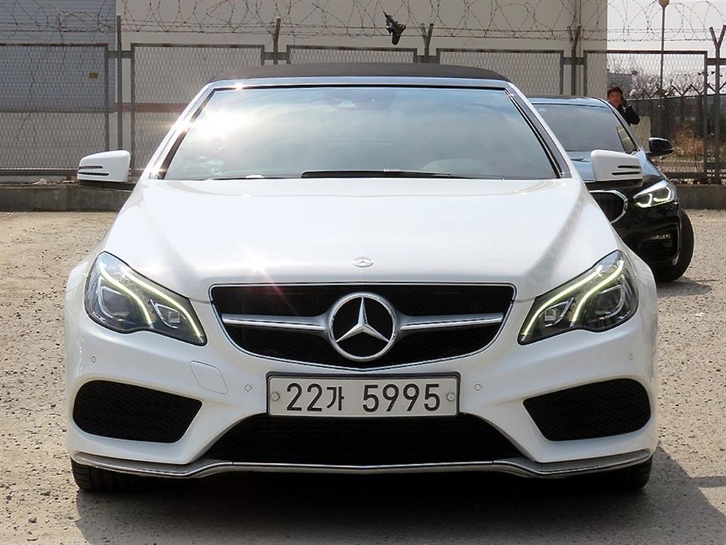 Mercedes Benz E class - Vista 2