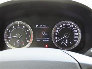 HYUNDAI Venue - Vista 10