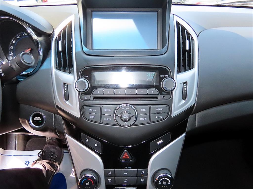 Chevrolet Cruise - Vista 12