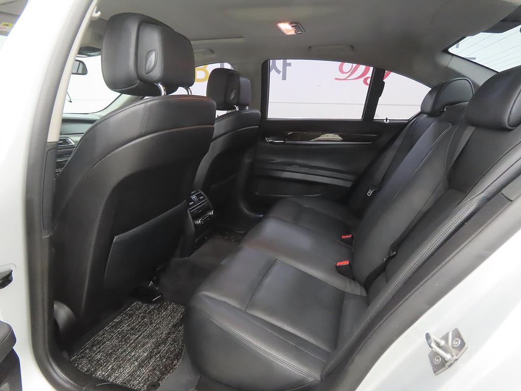 BMW 7 Series - Vista 6