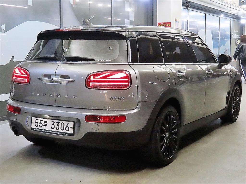 Mini Clubman - Vista 4