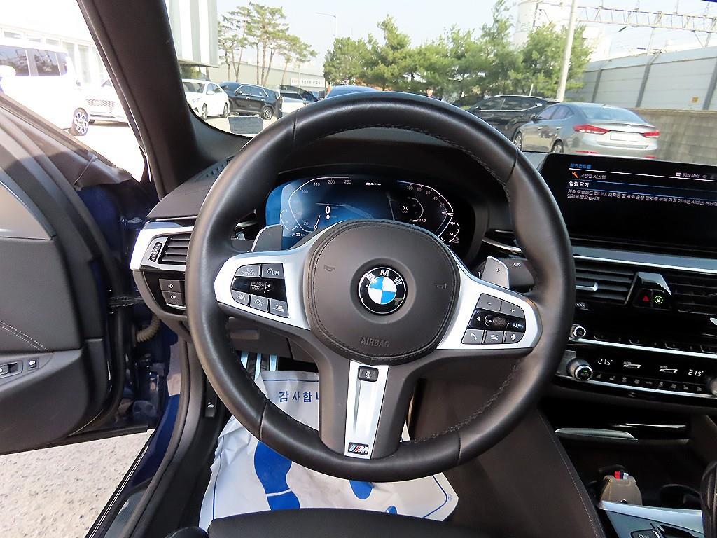 BMW 5 Series - Vista 8