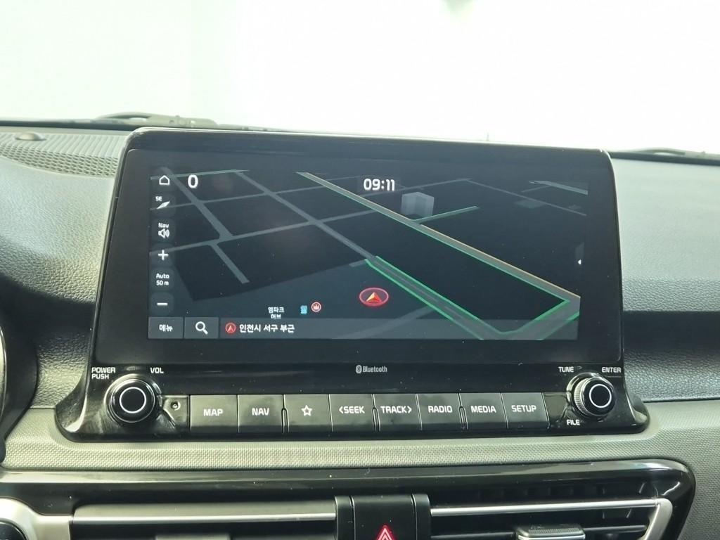 KIA Seltos 2022 Blanco - Importación desde Corea - HF Imports Iquique - Foto 13