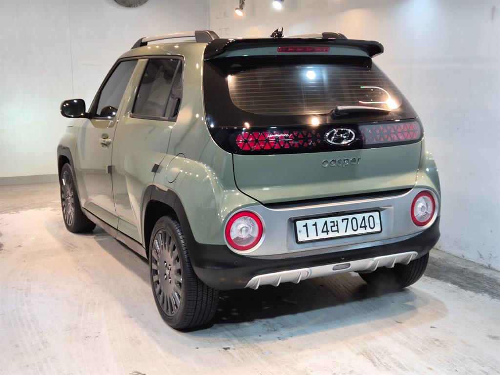 HYUNDAI Casper - Vista 4
