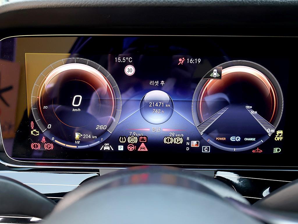 Mercedes Benz E class - Vista 11