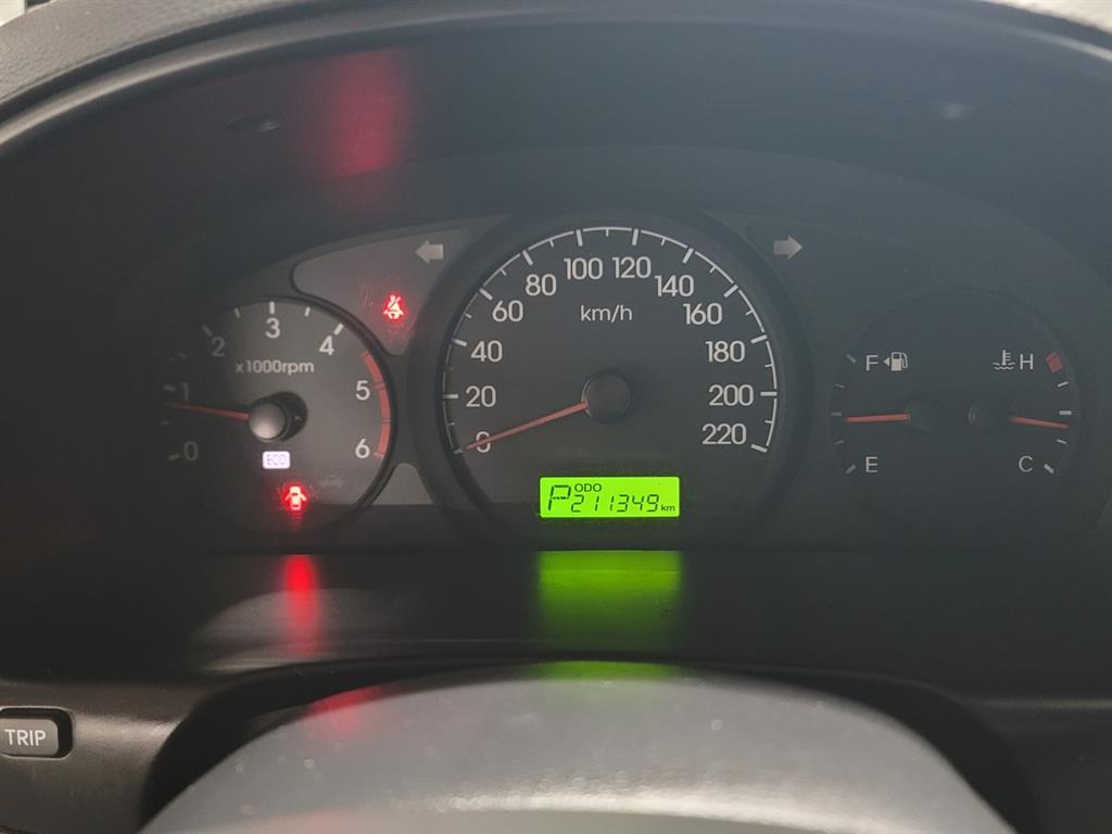 HYUNDAI Starex 2015 Gris - Importación desde Corea - HF Imports Iquique - Foto 14