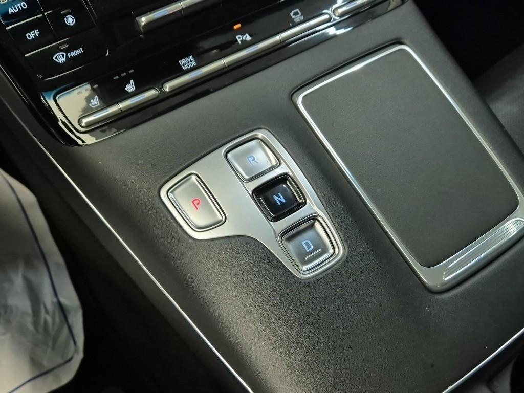 HYUNDAI Grandeur - Vista 8