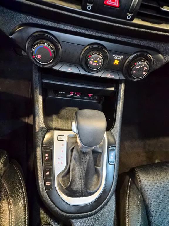 KIA K3 2019 Blanco - Importación desde Corea - HF Imports Iquique - Foto 15